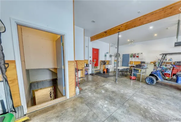 $849,000 | 6174 Fairview Lane, Great Valley, NY 14741