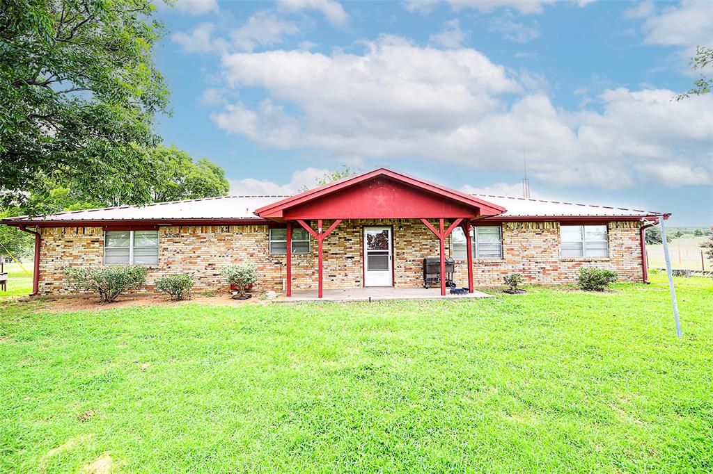1542 West Bugscuffle Rd  