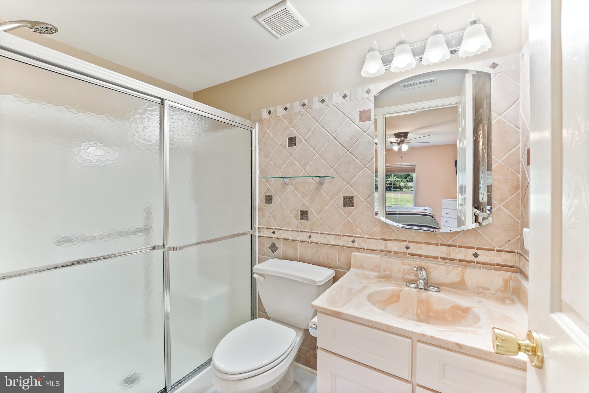 652 Brandon Road Eagleville, PA 19403 - Photo 14 of 29 Main Bath with Custom Tiled Wall