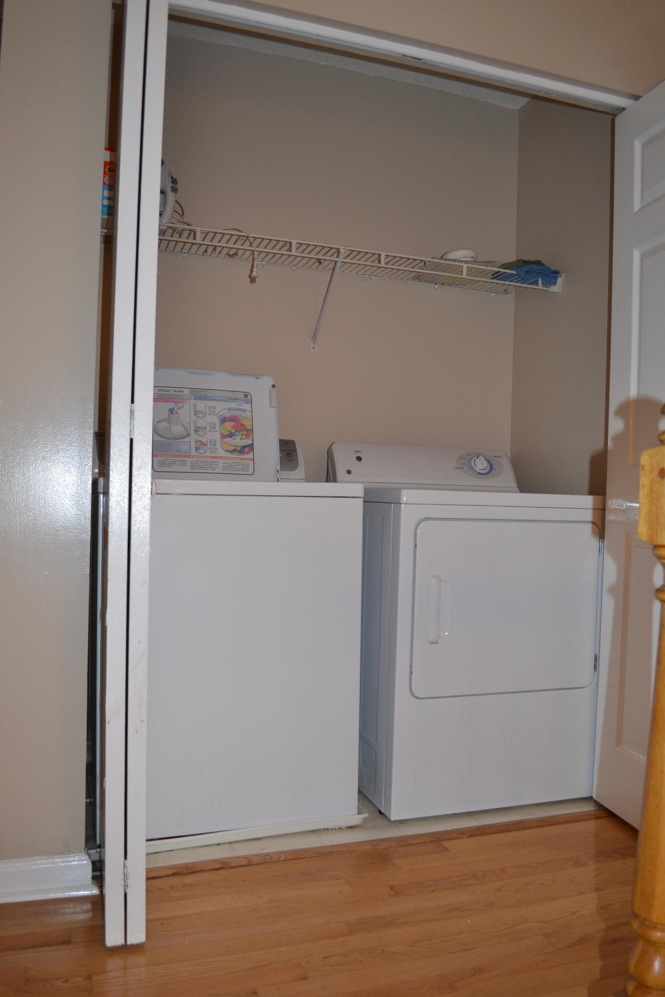 3266 Tabor Road Mount Pleasant, SC 29466 - Photo 14 of 17 Laundry room