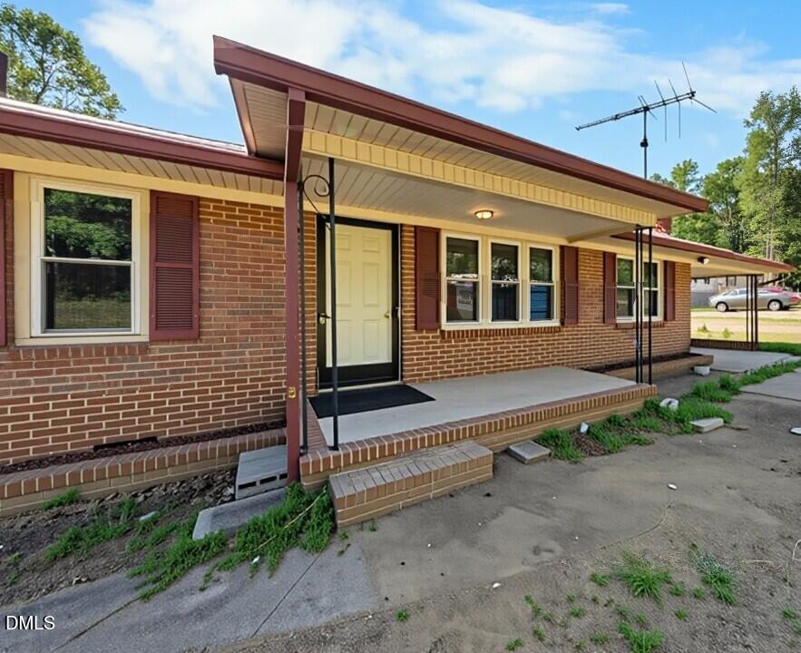 5414 Burton Chapel Road Mebane, NC 27302 - Photo 3 of 25 collov-ai_20260522075112_41rmck