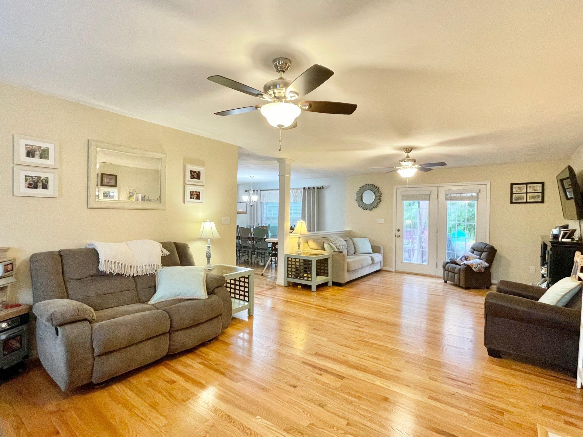 537 Ridgecrest Lane Roanoke, VA 24019 - Photo 12 of 55 11