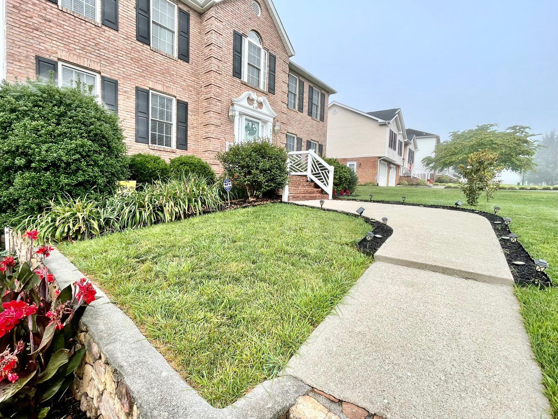 537 Ridgecrest Lane Roanoke, VA 24019 - Photo 4 of 55 3