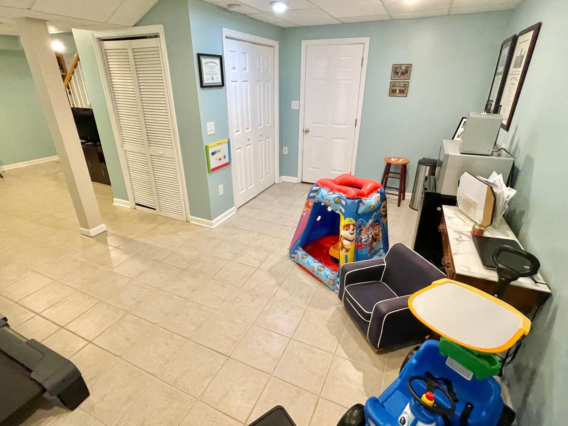 537 Ridgecrest Lane Roanoke, VA 24019 - Photo 47 of 55 46