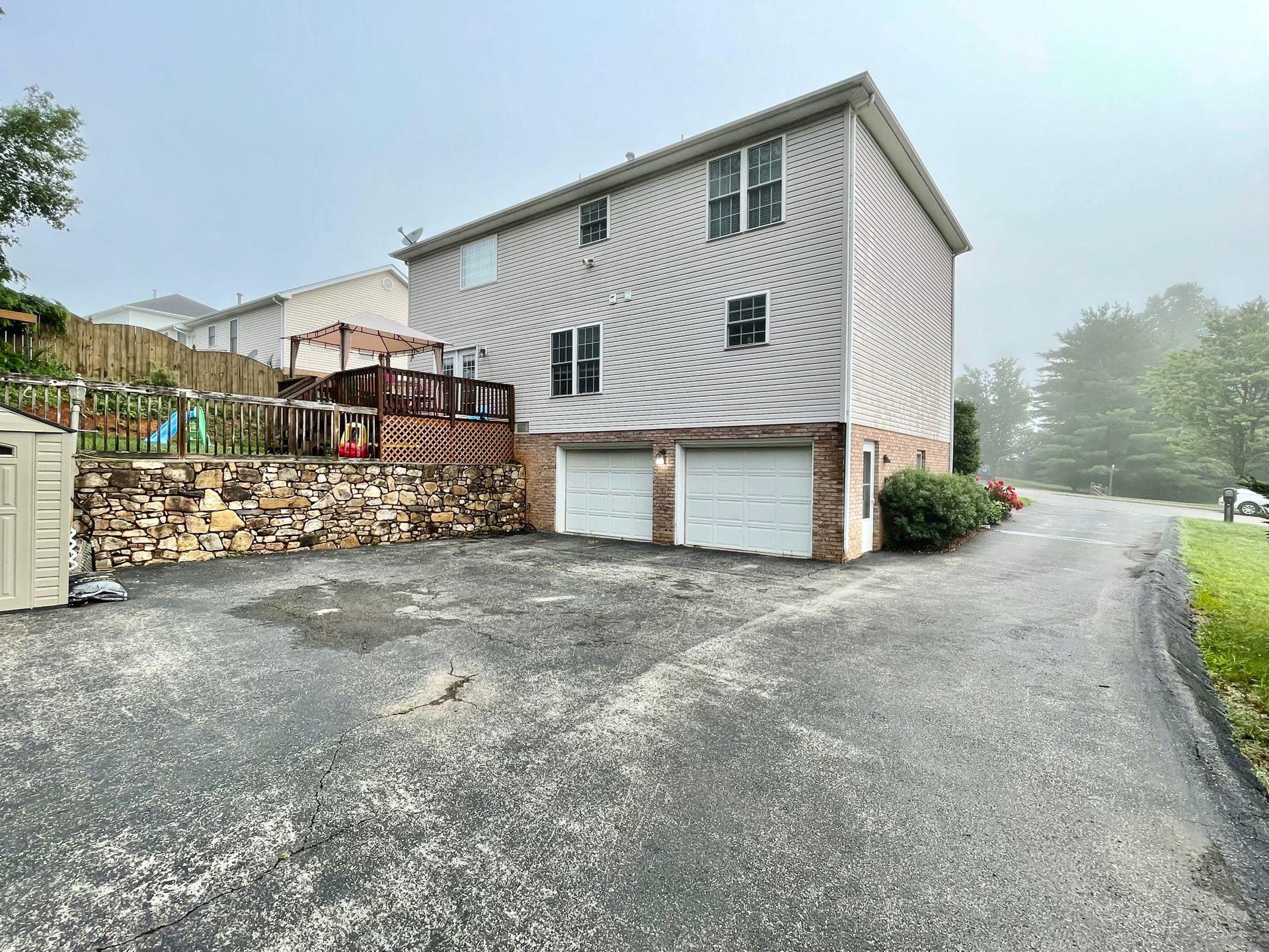 537 Ridgecrest Lane Roanoke, VA 24019 - Photo 54 of 55 53