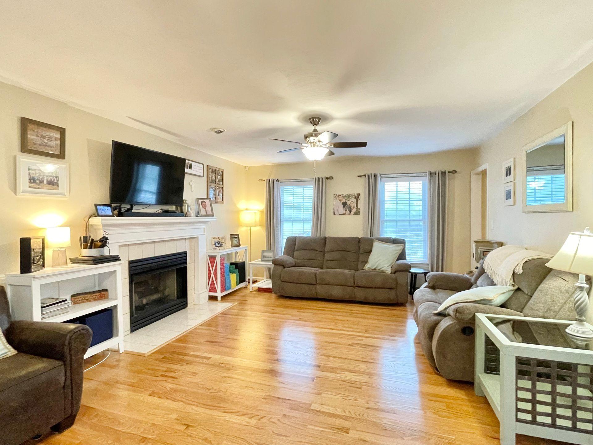 537 Ridgecrest Lane Roanoke, VA 24019 - Photo 10 of 55 9