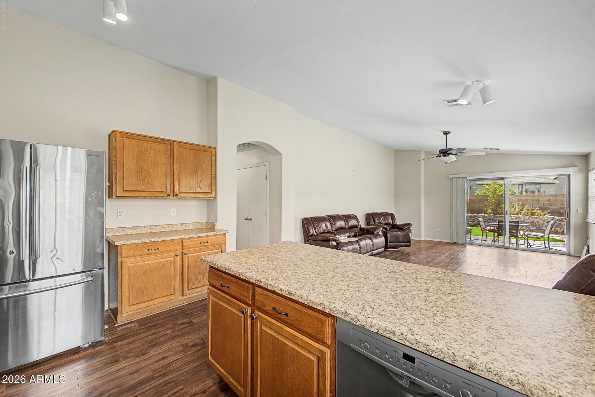 3752 South Bowman Road Apache Junction, AZ 85119 - Photo 7 of 23 11-Bowman