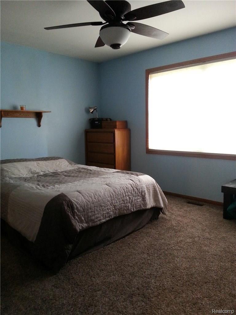 6472 McGuire Road Fenton, MI 48430 - Photo 14 of 21 6472 McGuire photo 12.jpg