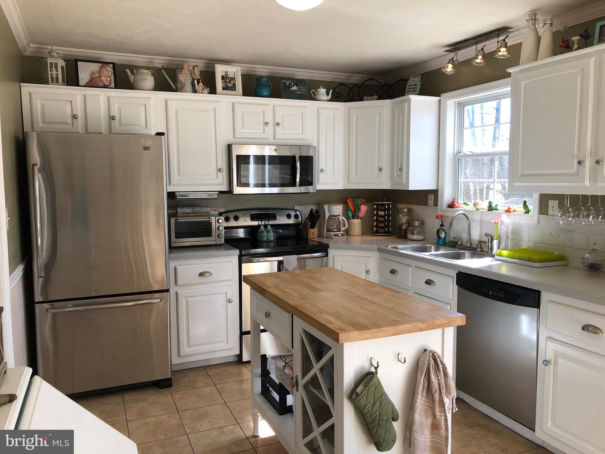 369 South Center Street Hanover, PA 17331 - Photo 5 of 16 Spacious Kitchen