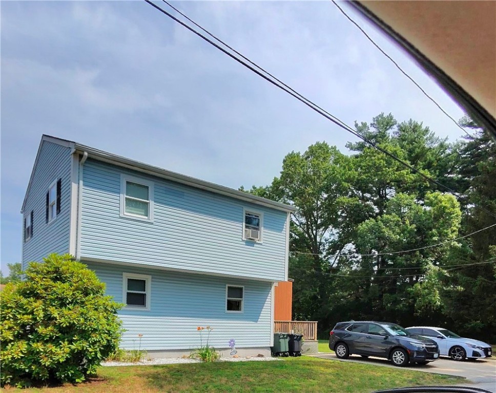 250 Arnold Road Coventry, RI 02816 - Photo 2 of 18