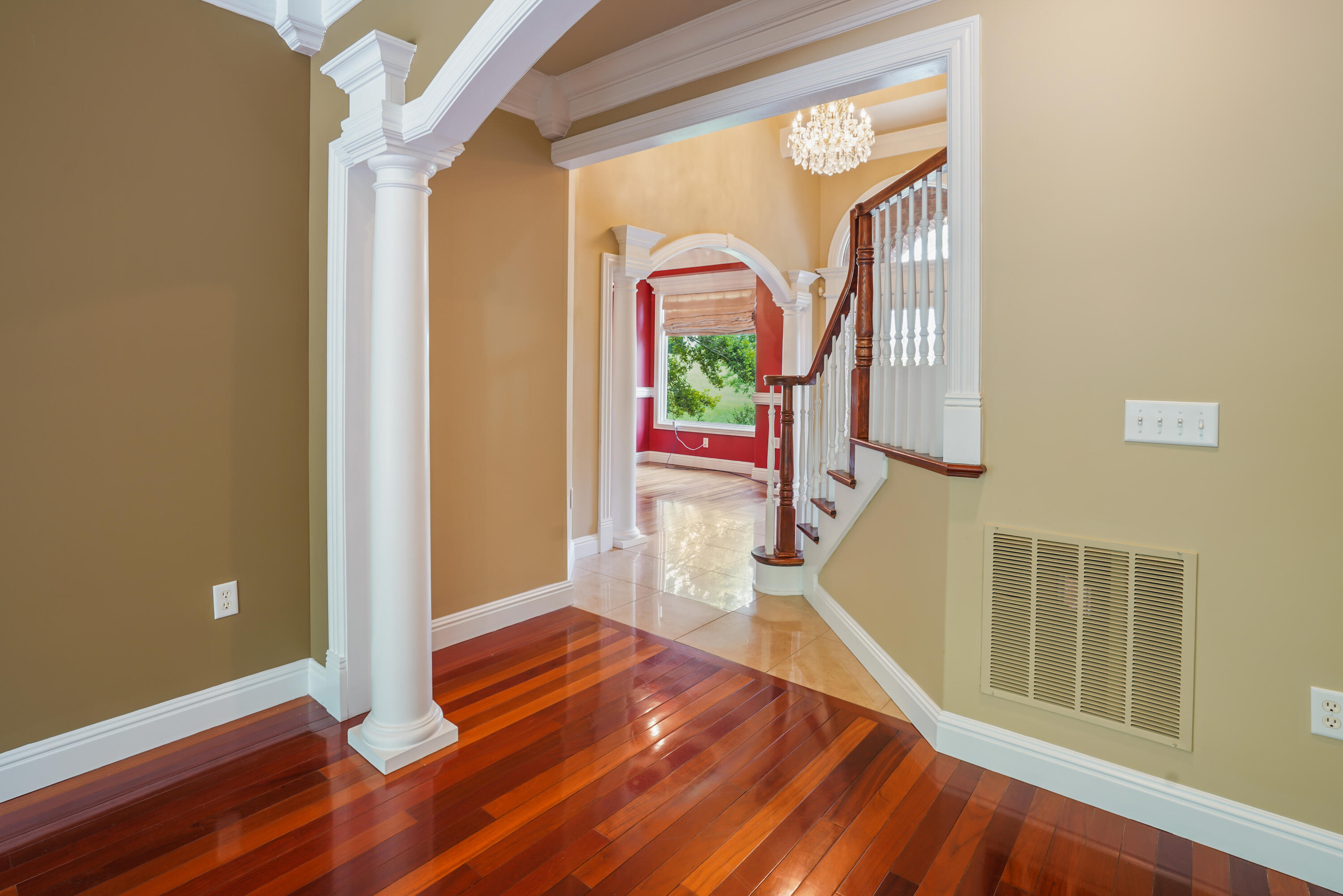 1836 Ferry Road Somerset, KY 42503 - Photo 20 of 105 great room looking into foyer and dining areas