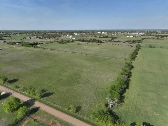 $195,000 | Tbd 5.5-acres Tbd 5.5-acres Meandering Way, China Spring, TX 76633