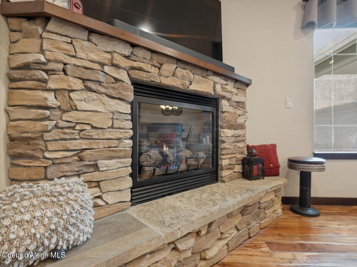 15468 North Pristine Circle Rathdrum, ID 83858 - Photo 12 of 55 16-Living Room