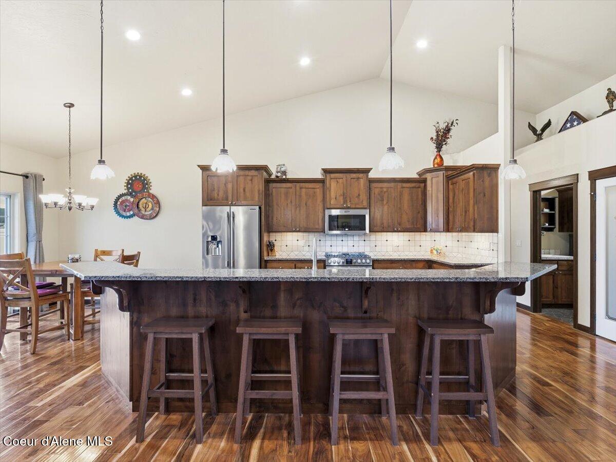 15468 North Pristine Circle Rathdrum, ID 83858 - Photo 14 of 55 18-Kitchen