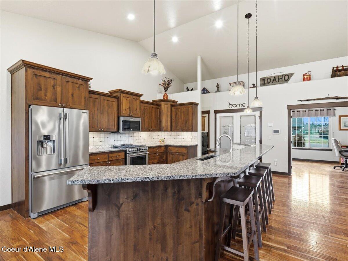 15468 North Pristine Circle Rathdrum, ID 83858 - Photo 15 of 55 19-Kitchen