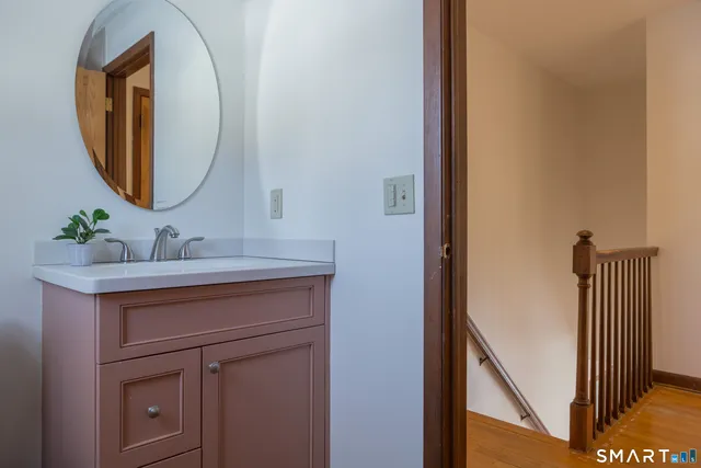 $975,000 | 845 Mountain Laurel Road, Fairfield, CT 06824