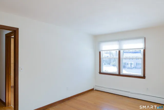 $975,000 | 845 Mountain Laurel Road, Fairfield, CT 06824