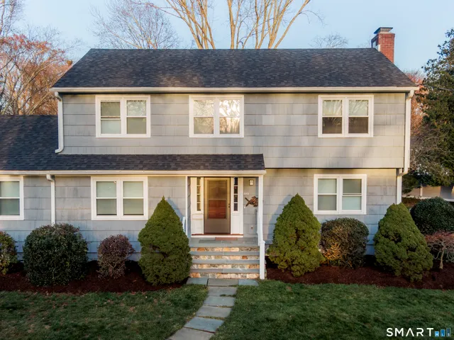 $975,000 | 845 Mountain Laurel Road, Fairfield, CT 06824