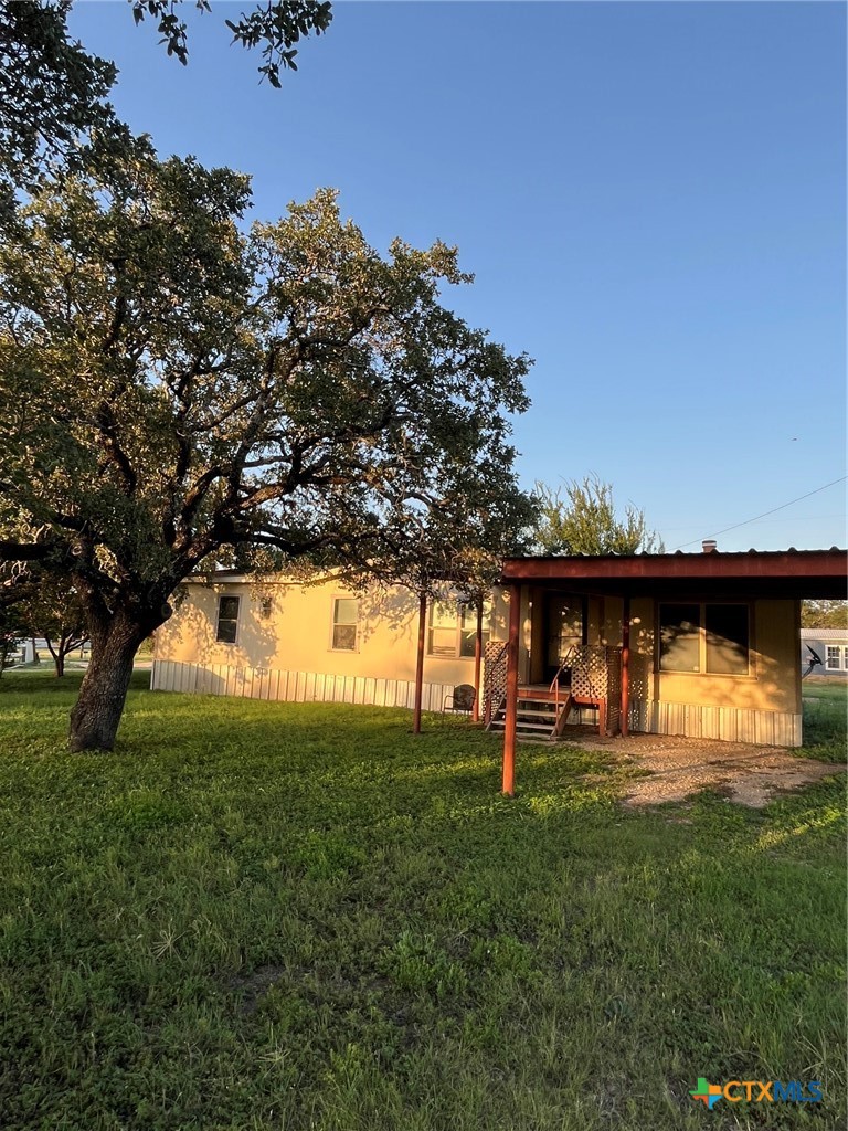 605 East Chappel Road San Saba, TX 76877 - Photo 2 of 21