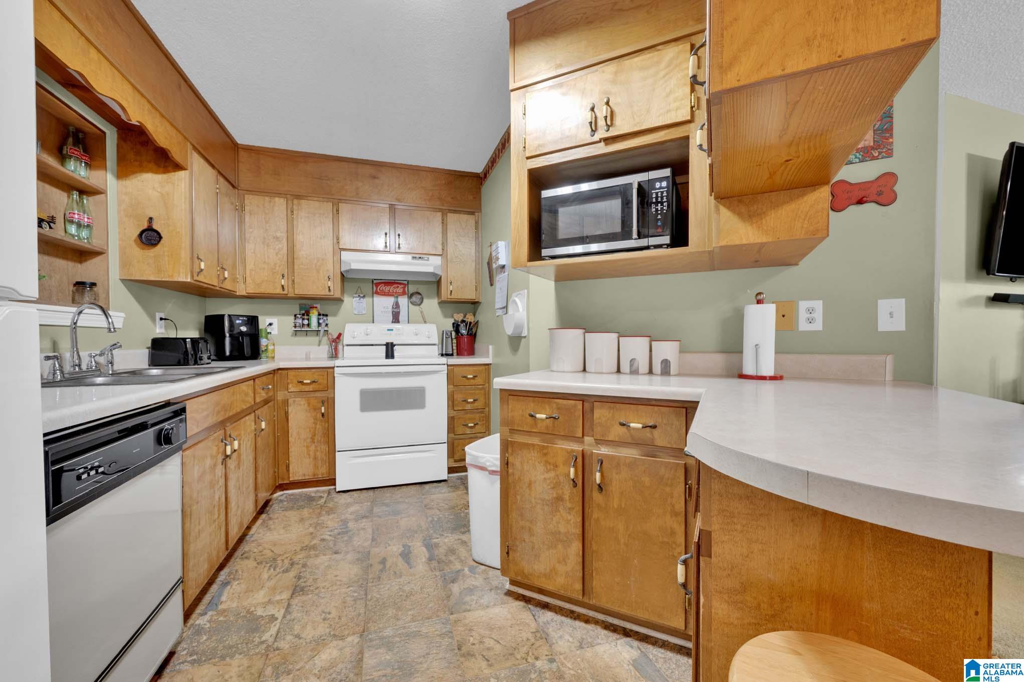 15920 Highway 160 Cleveland, AL 35049 - Photo 10 of 57