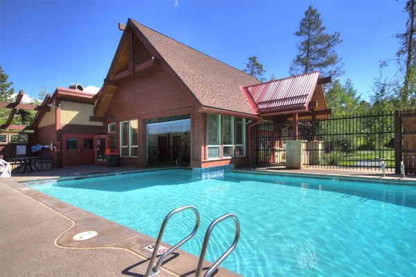 $965,000 | 205 Primrose Path, Unit 3, Breckenridge, CO 80424