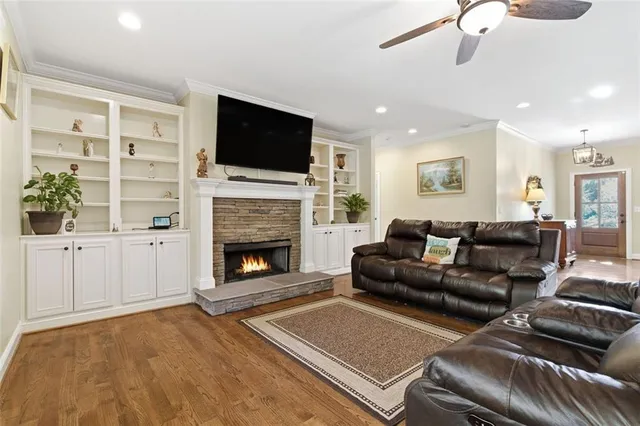 a view of a bathroom from the hallway