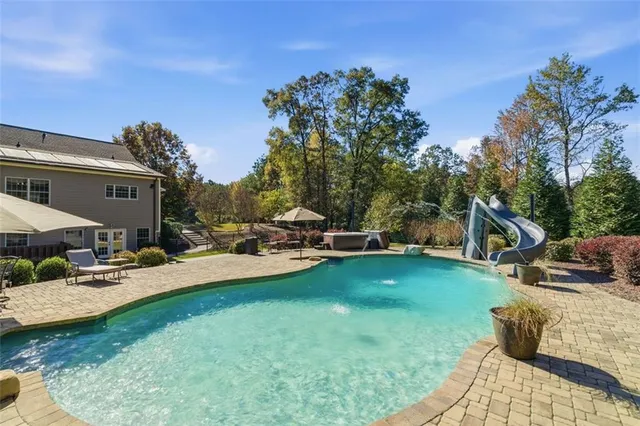 $1,150,000 | 301 Switch Road Southwest, Calhoun, GA 30701