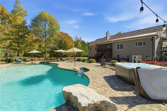 $1,150,000 | 301 Switch Road Southwest, Calhoun, GA 30701