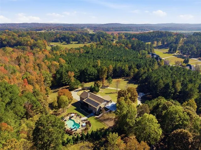 $1,150,000 | 301 Switch Road Southwest, Calhoun, GA 30701