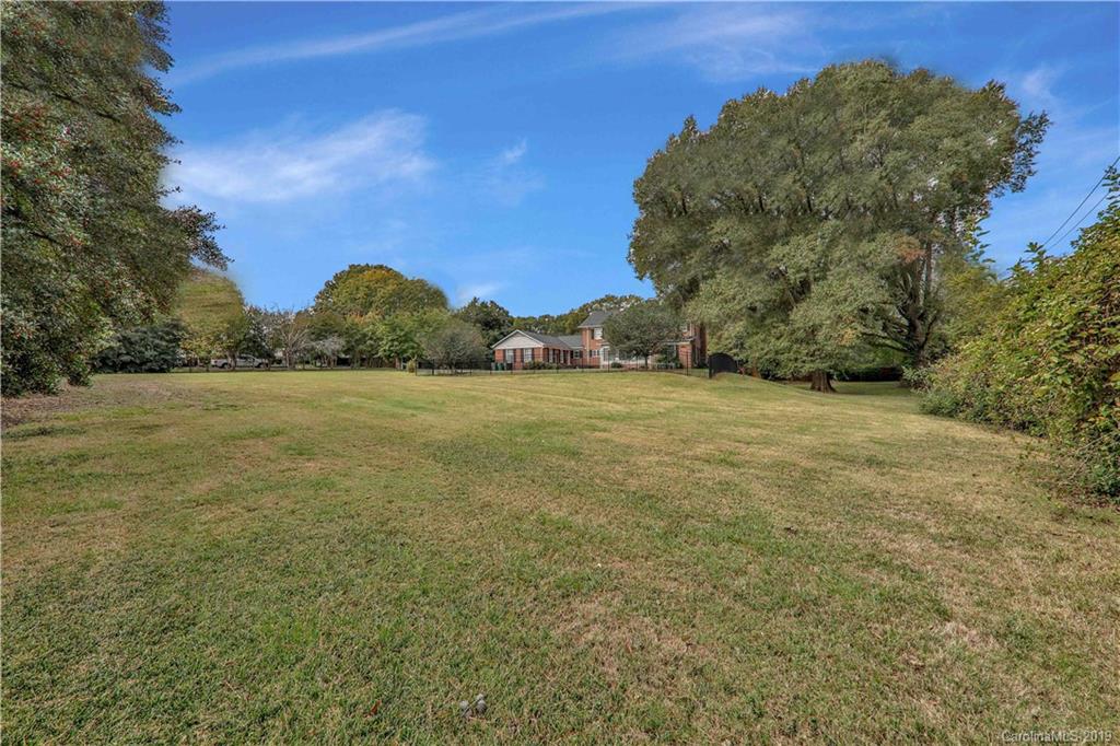 3319 Sharon Road Charlotte, NC 28211 - Photo 7 of 9 a view of a field with an ocean view