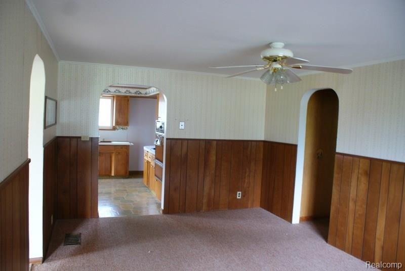 720 Angle Road Lapeer, MI 48446 - Photo 18 of 37 061503.JPG