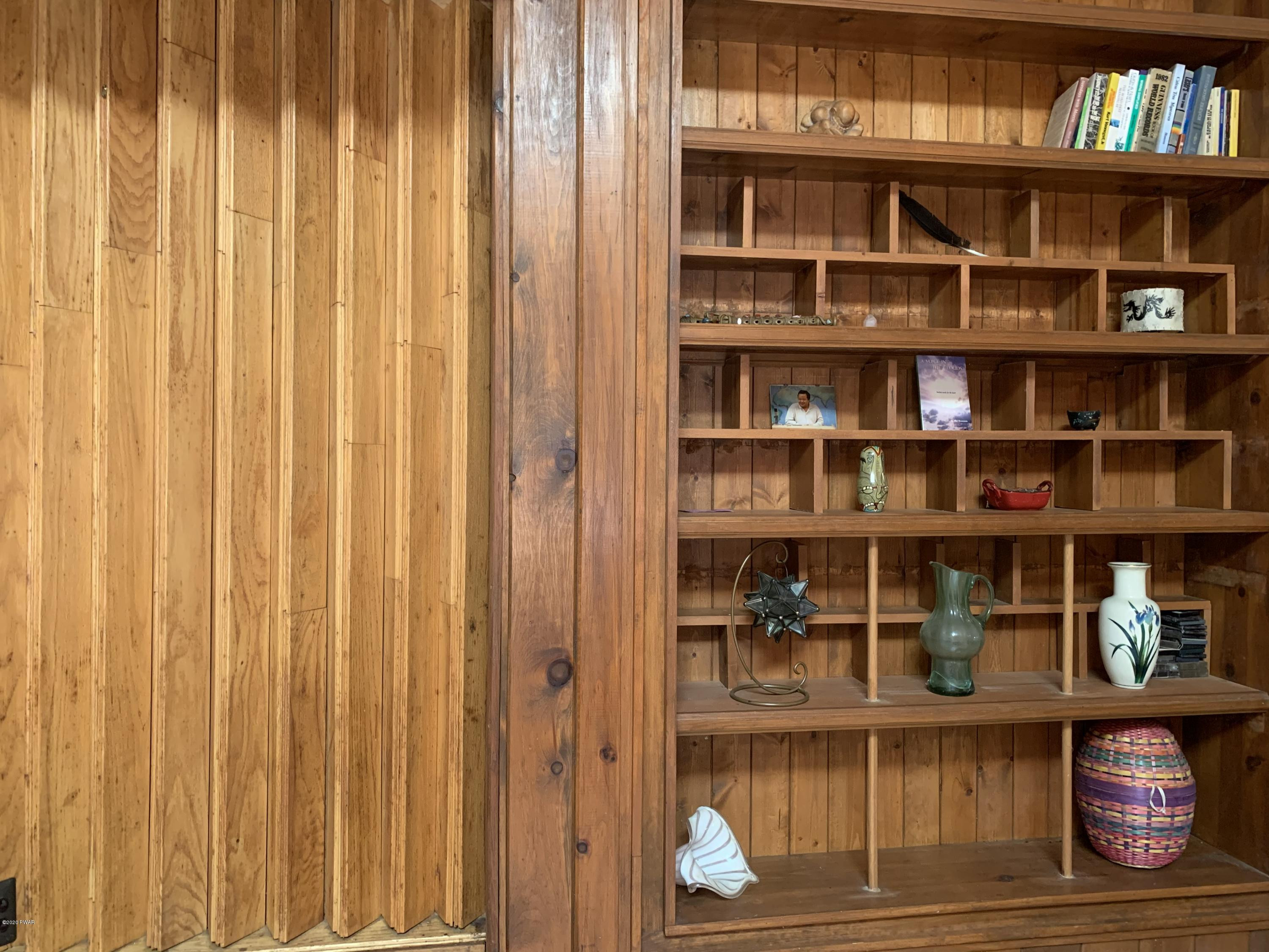741 Raymondskill Road Milford, PA 18337 - Photo 43 of 66 More Built-Ins