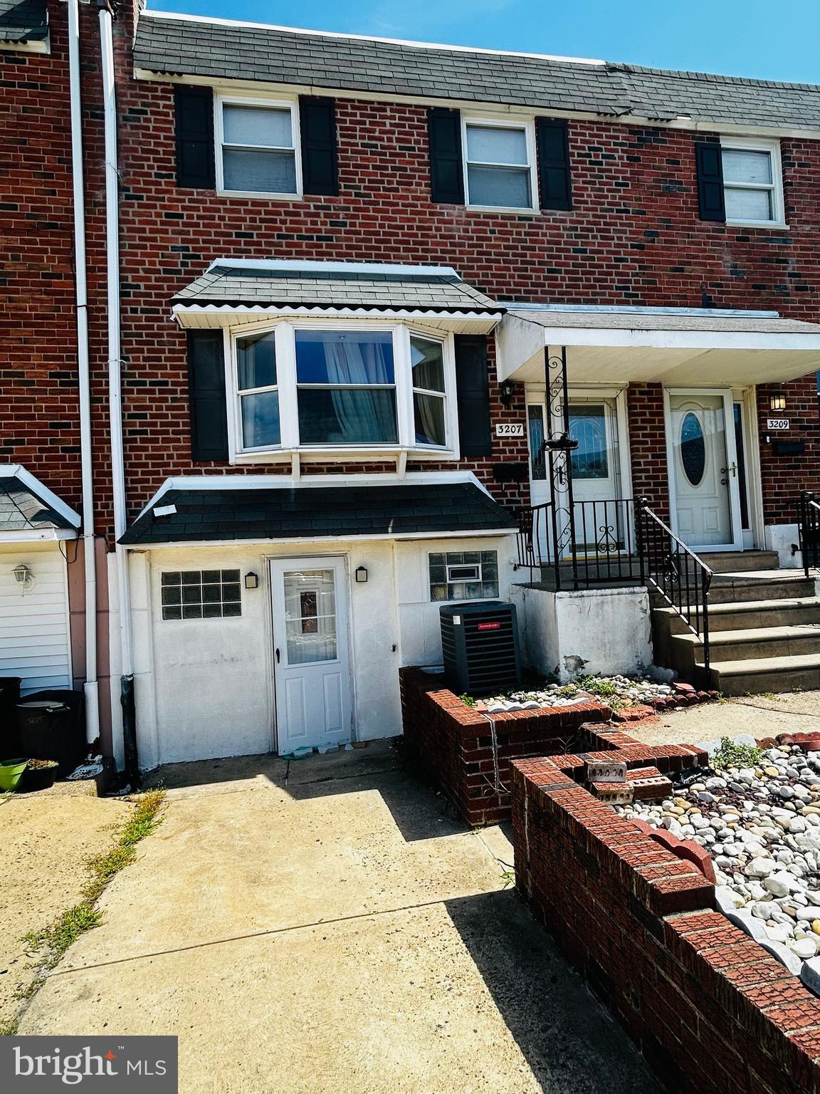 3207 Ancona Road Philadelphia, PA 19154 - Photo 1 of 47 Gallery Image 1