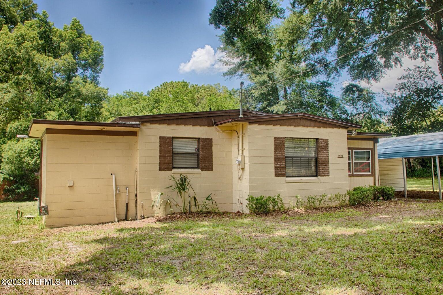 1520 King Arthur Road Jacksonville, FL 32211 - Photo 7 of 29 king3