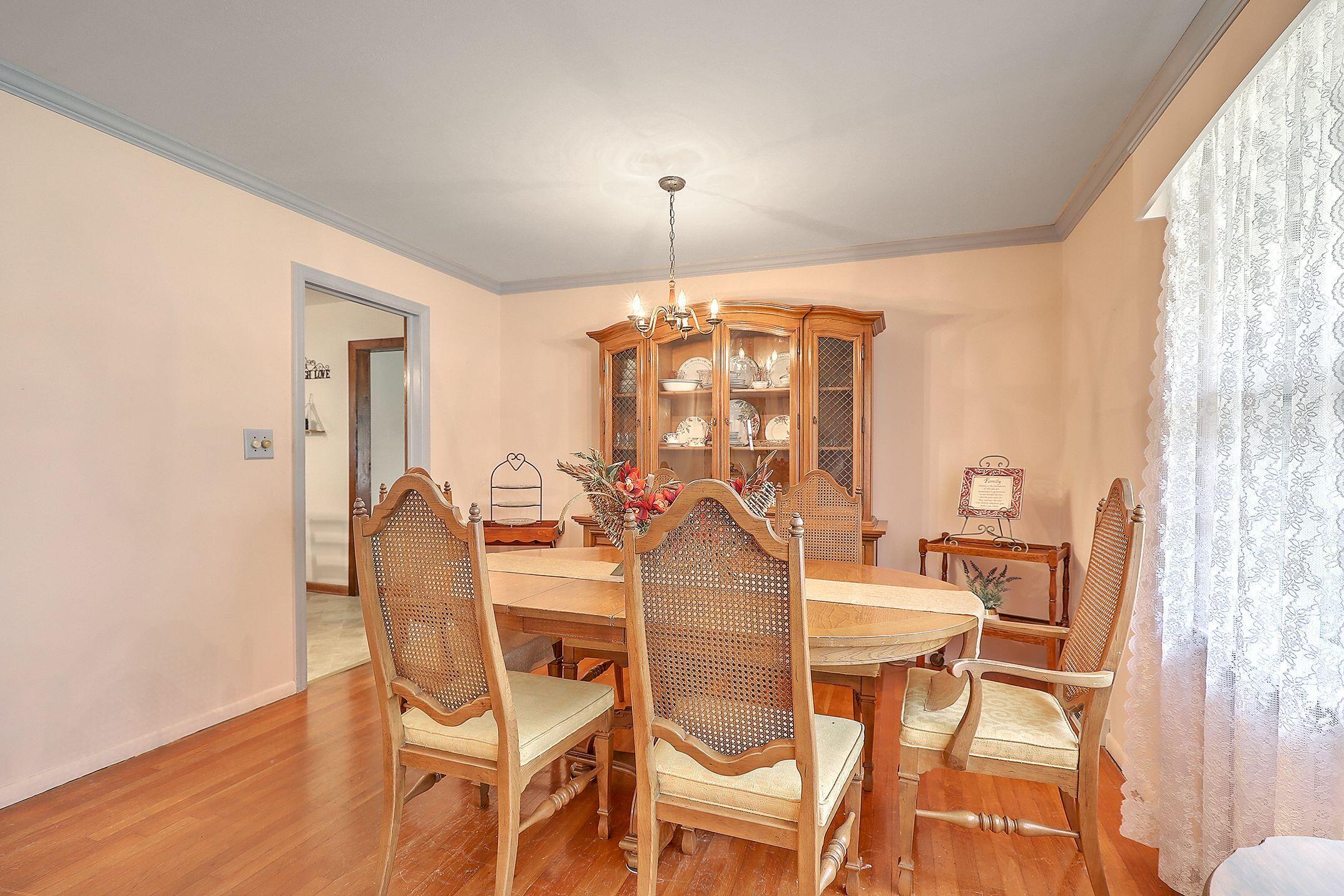 1107 Yeamans Hall Road Hanahan, SC 29410 - Photo 8 of 32 8