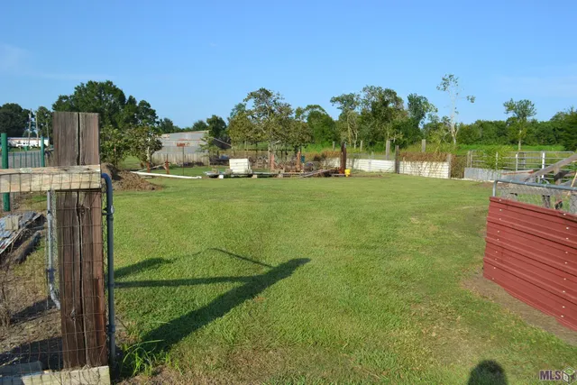 $200,000 | 256 East 25th Place, Larose, LA 70373