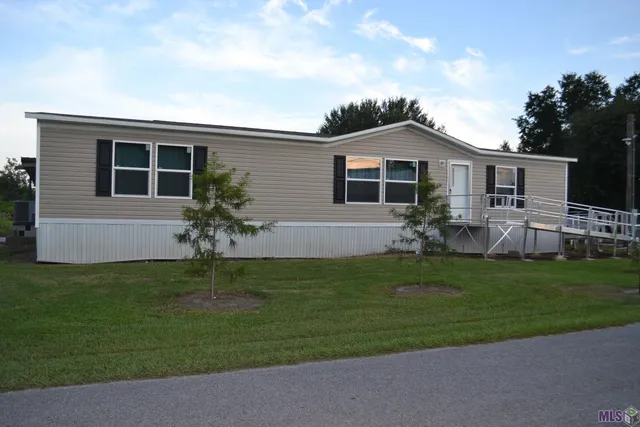 $200,000 | 256 East 25th Place, Larose, LA 70373