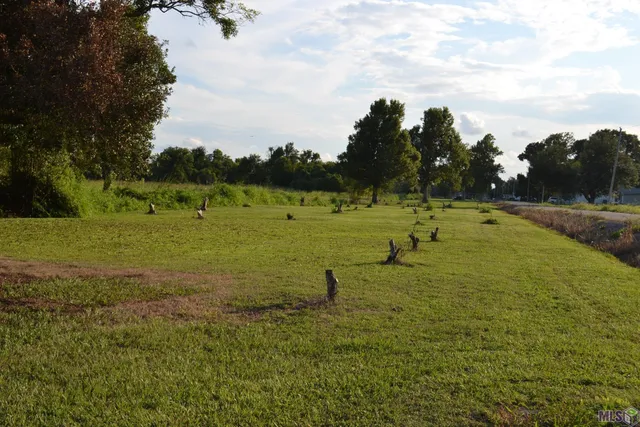 $200,000 | 256 East 25th Place, Larose, LA 70373