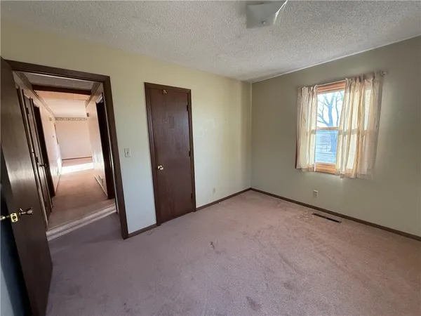 $365,000 | 2361 340th Road, White Cloud, KS 66094