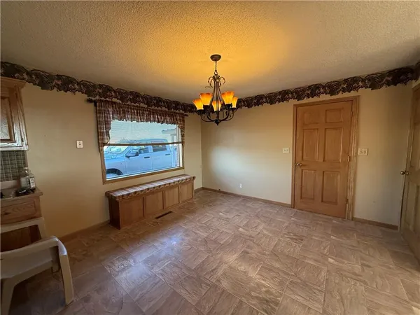 $365,000 | 2361 340th Road, White Cloud, KS 66094