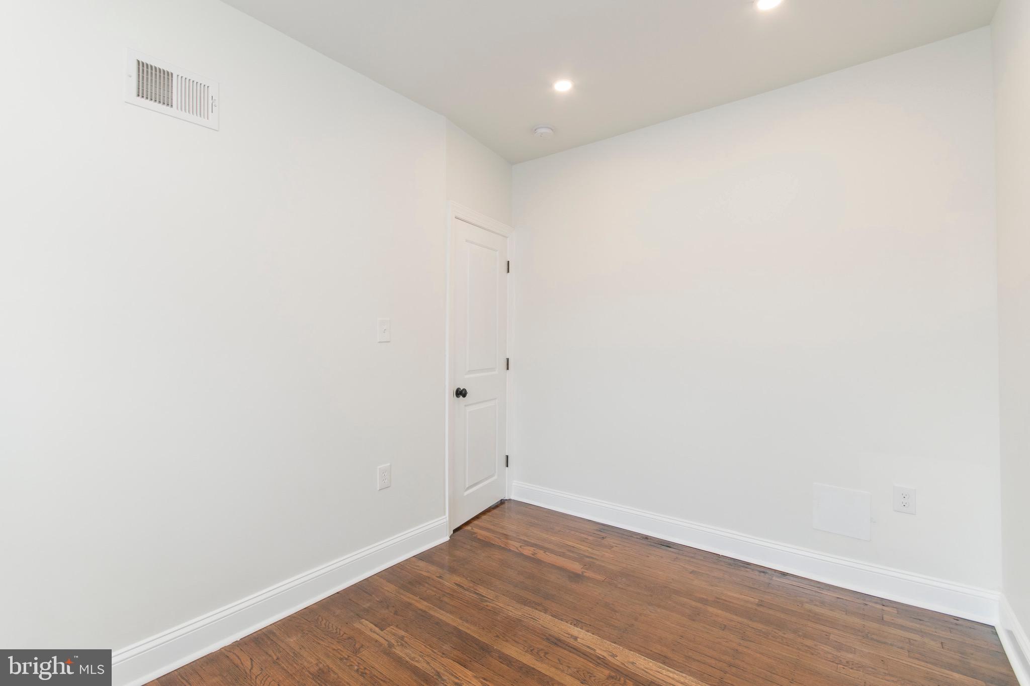 5646 Ridgewood Street Philadelphia, PA 19143 - Photo 20 of 33 Gallery Image 20