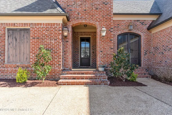 $529,900 | 4342 Robinson Loop East, Olive Branch, MS 38654