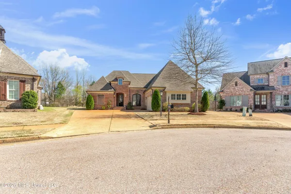$529,900 | 4342 Robinson Loop East, Olive Branch, MS 38654