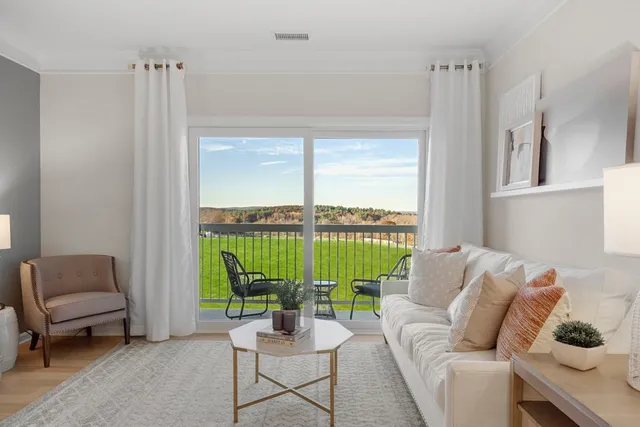 $430,975 | 5 Peters Farm Way, Unit 105, Westborough, MA 01581