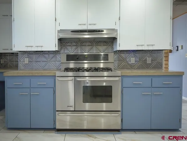 $550,000 | 107 Radio Drive, Trinidad, CO 81082