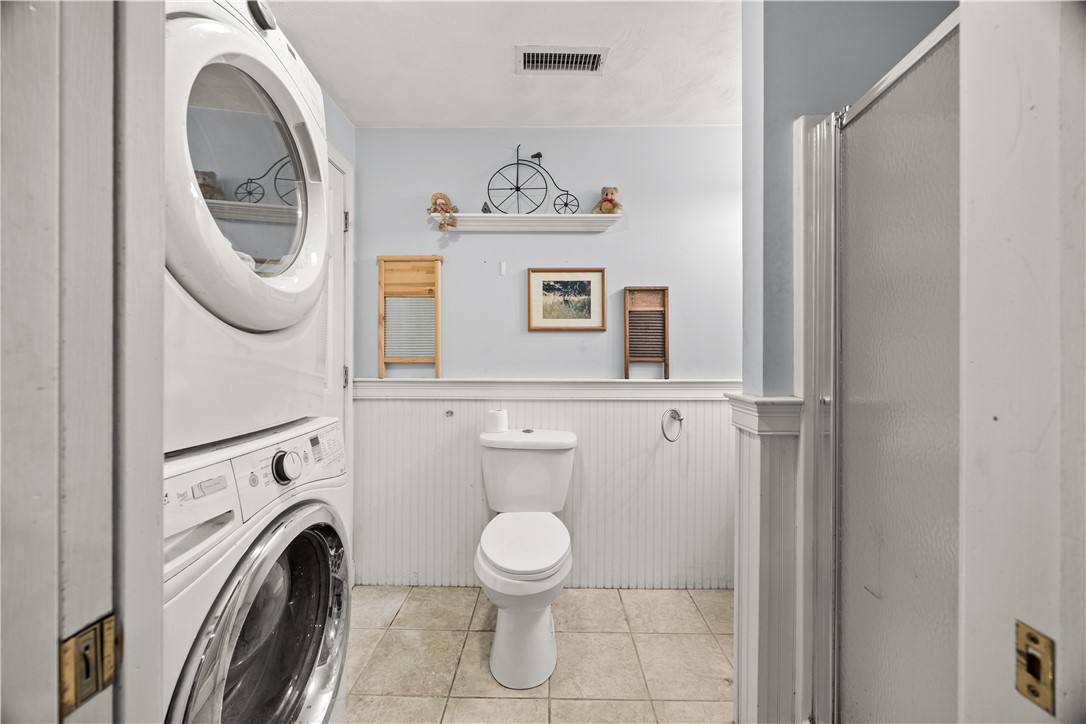 233 Old Oxford Road North Smithfield, RI 02896 - Photo 28 of 34