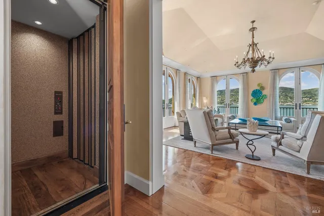 $22,000,000 | 125 Belvedere Avenue, Belvedere, CA 94920