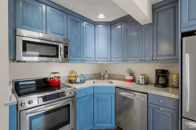 $22,000,000 | 125 Belvedere Avenue, Belvedere, CA 94920