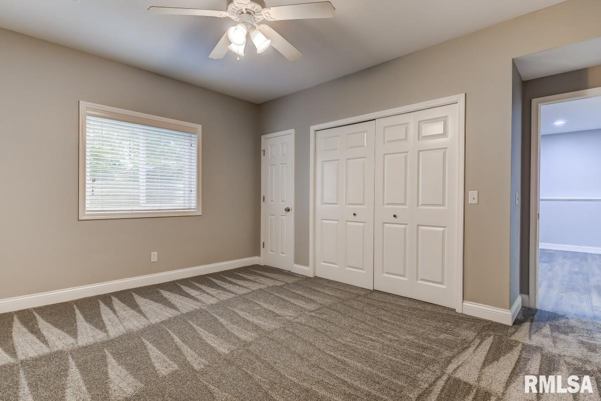 330 Dutchman Way Chatham, IL 62629 - Photo 31 of 43