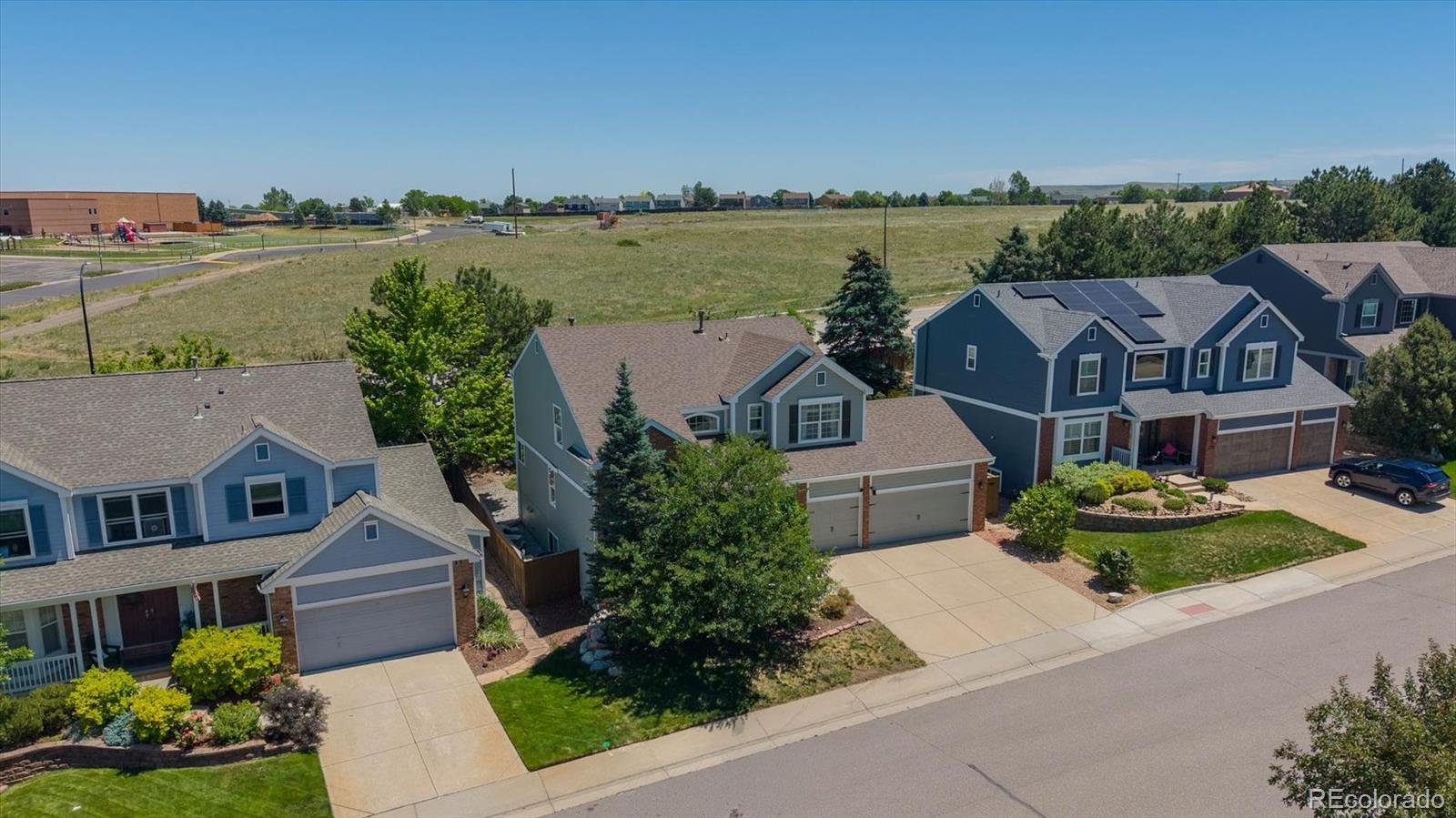 9962 Hawthorne Street Highlands Ranch, CO 80126 - Photo 4 of 50